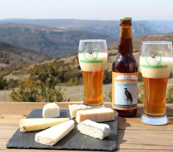 Plateau de fromages lozériens ©Asso Des brebis et des hommes Plateau de fromages lozériens ©Asso Des brebis et des hommes