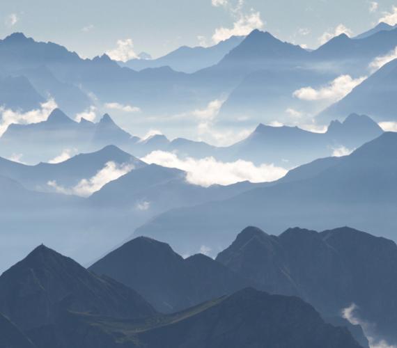Vue depuis le Pic du Midi © HPTE / Camille Espagat