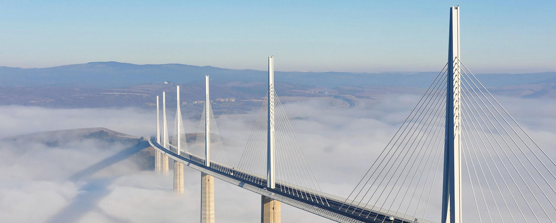 Le viaduc de Millau © D.Jamme / Eiffafe CEVM / Foster and Partners