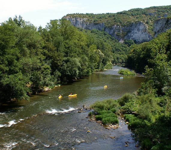 Les gorges de l'Aveyron Les gorges de l'Aveyron © ADT Tarn et Garonne