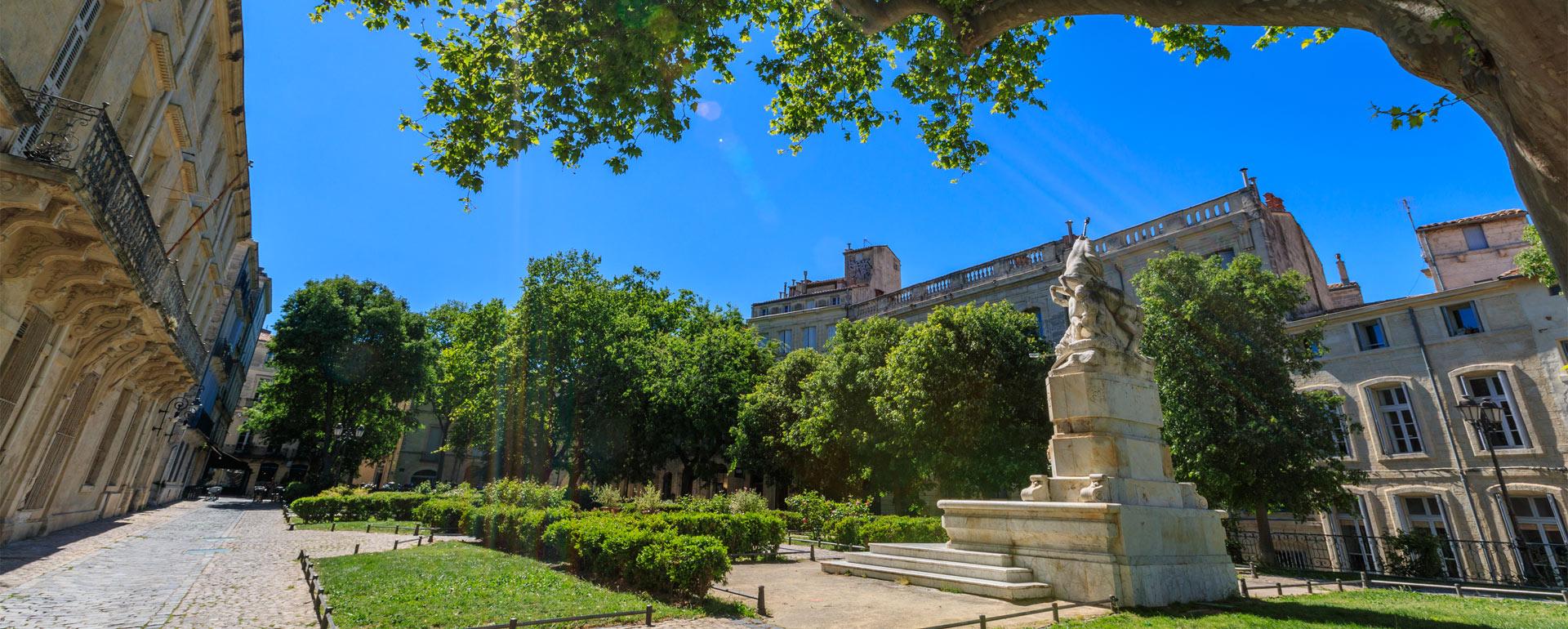 Place de la Canourgue