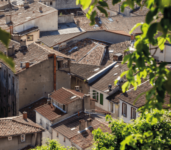 Vue sur la ville de Foix depuis le château