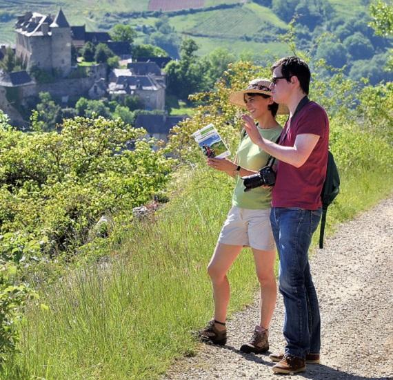 Randonnée Aveyron © G.Tordjeman / O.T de Conques