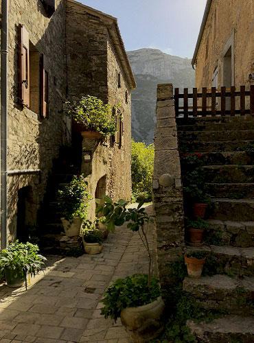 Village du fond du Cirque de Navacelles ©SMGSNav