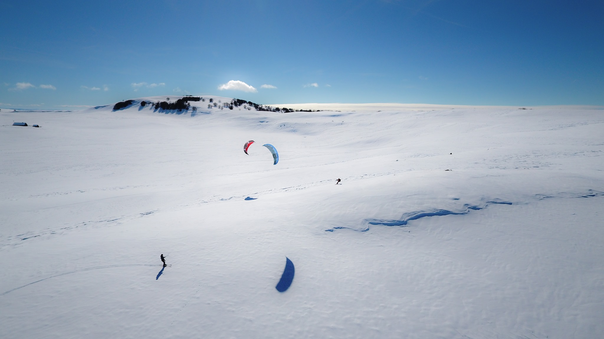 SNOW KITE EN AUBRAC SNOW KITE EN AUBRAC