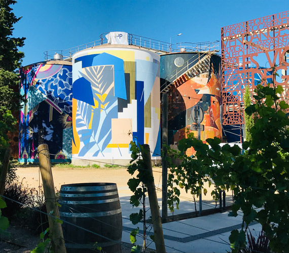 Cave coopérative de Nissan-Lez-Ensérunes Cave coopérative Nissan-Lez-Ensérunes - Hérault