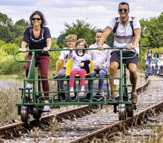 Vélorail du Canal du Midi  Vélorail du Canal du Midi - Hérault