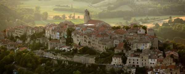 Cordes sur Ciel © D. Viet / CRTL Occitanie