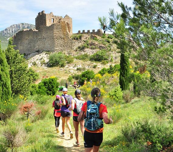 Les châteaux cathares en ligne de mire © Aude Trails Cathares