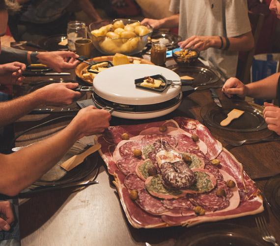 Raclette lozérienne à la baraque des Bouviers