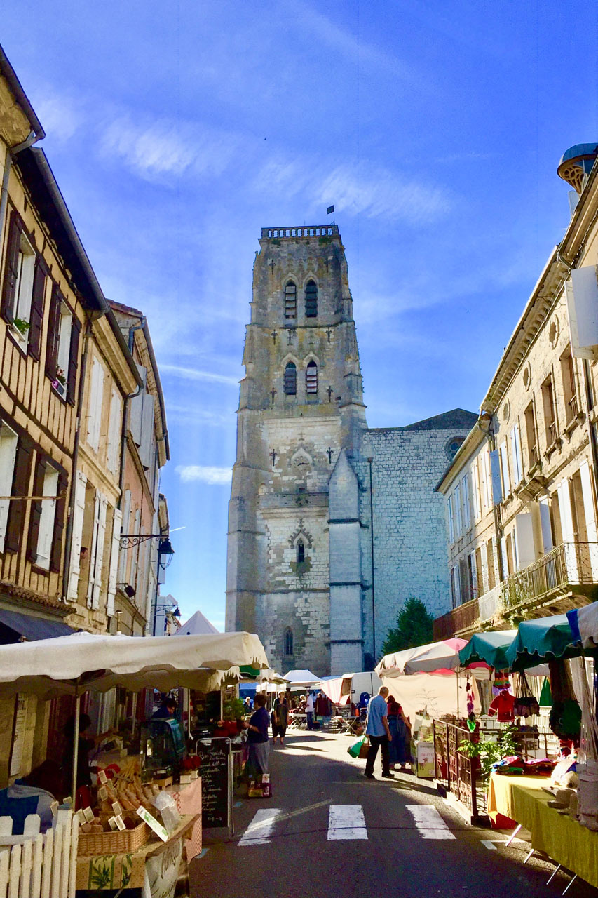 Marché de Lectoure - Gers © ADT 32 - JL Perreira