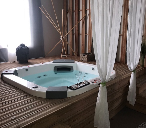 Auberge Larressingle, jacuzzi