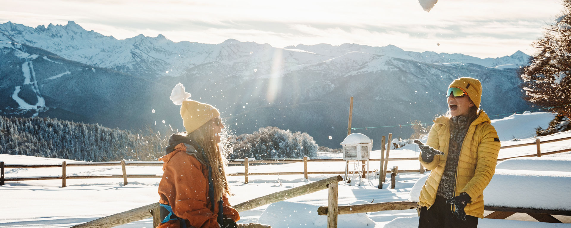 Randonnée en raquettes au Chioula © Charles Ripon / Ariège Pyrénées Tourisme