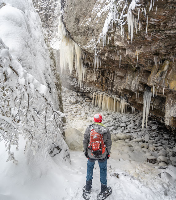 Promenade en raquettes jusqu'à la Cascade du Déroc sur le plateau de l'Aubrac