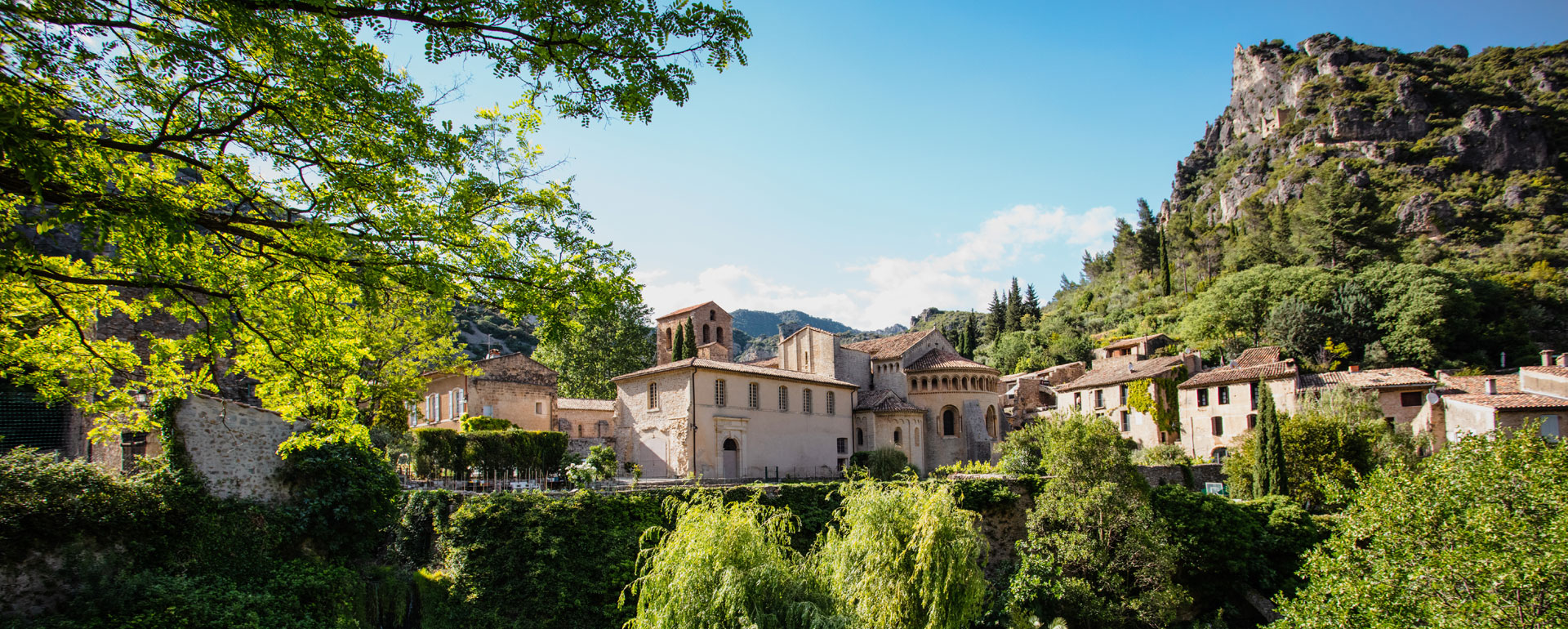 Saint-Guilhem-le-Désert © Hervé Leclair / Asphéries