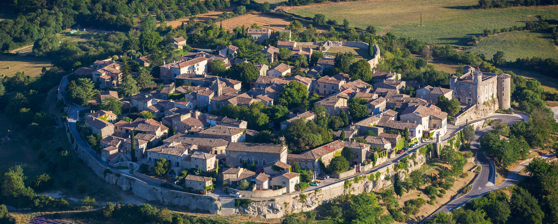 Lussan - Destination Uzès - Pont du Gard