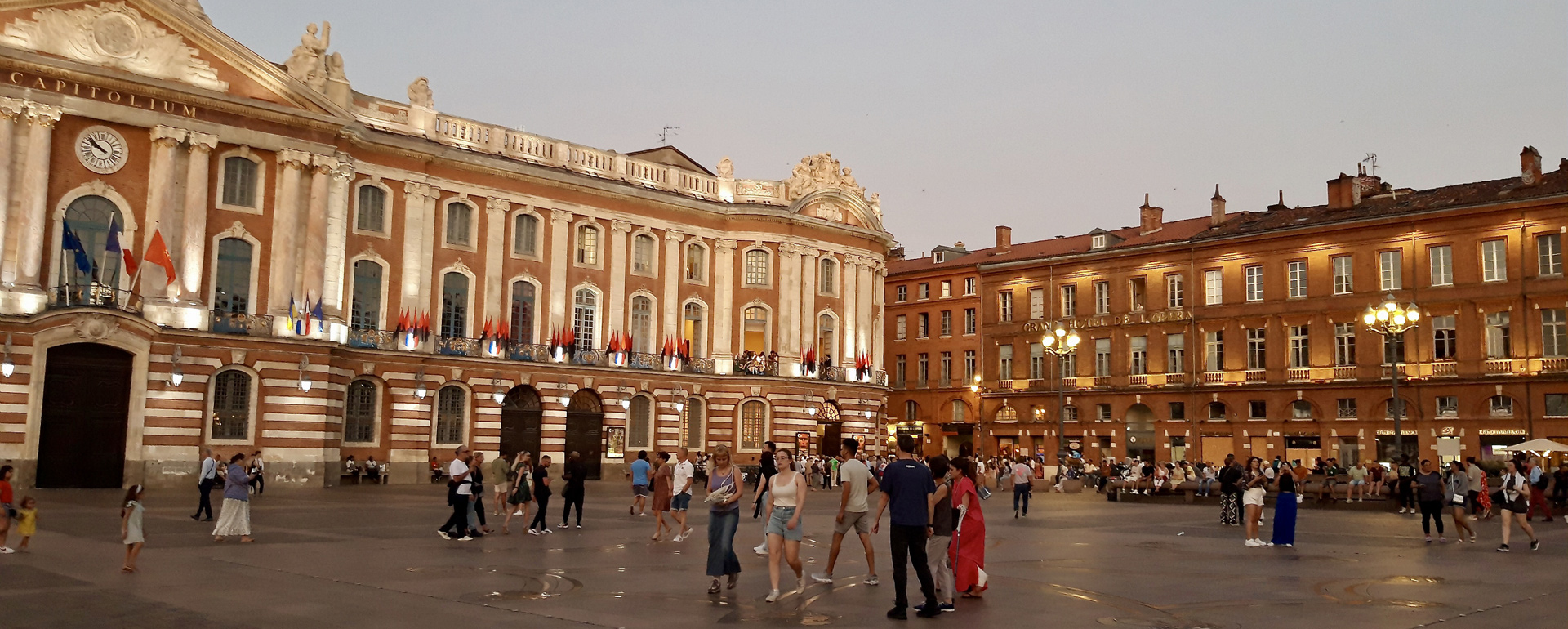 Toulouse - Place du Capitole © C.Chabanette / CRTL Occitanie