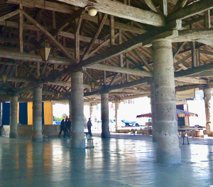 Halle de Mauvezin © Philippe Hirou / Wikipedia