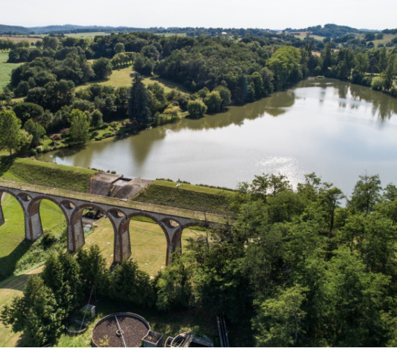 Lac_De_Boulogne_Sur_Gesse_43°16'50.484 N 0°39'25.848 E43°16'50.484 N 0°39'25.848 E-3_1600x1066