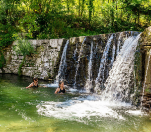 Saint-Pons-de-Thomières - Camping les Cerisiers du Jaur © Hervé Leclair / Algodia