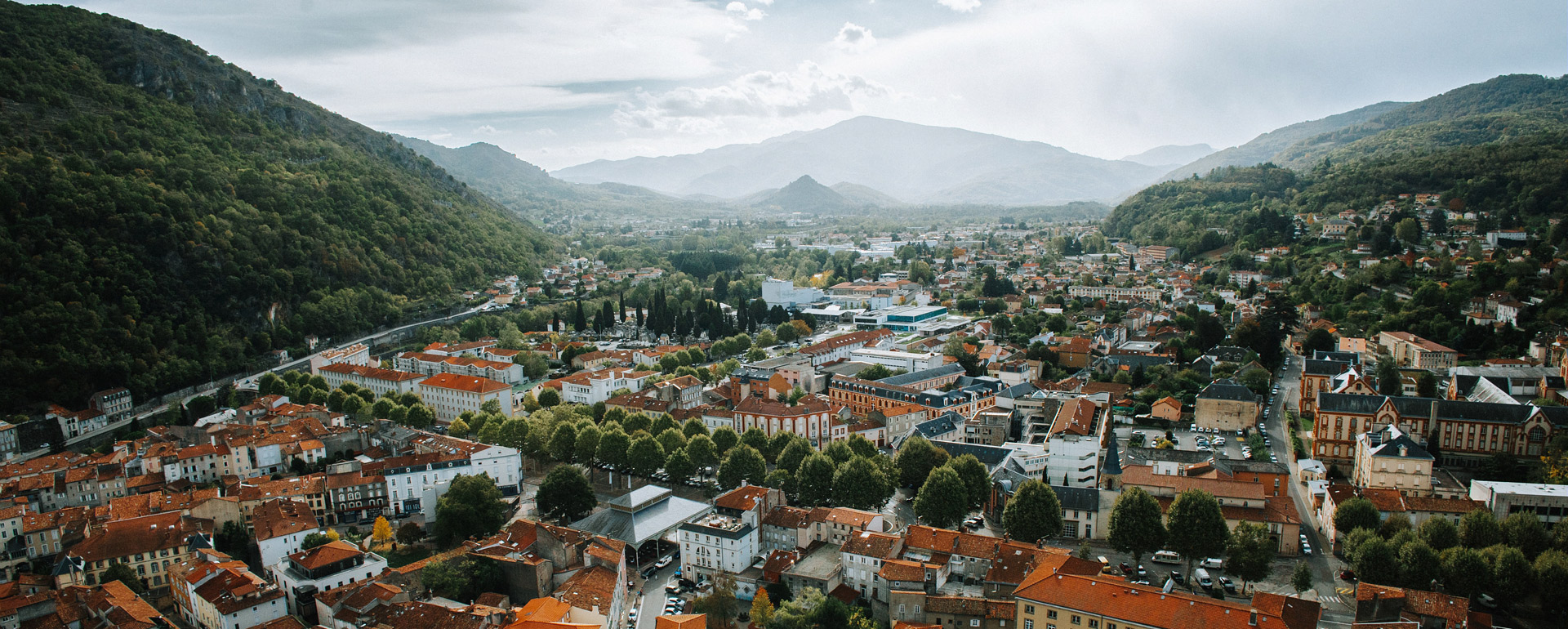 Foix © Charles Ripon / Ariège Pyrénées Tourisme