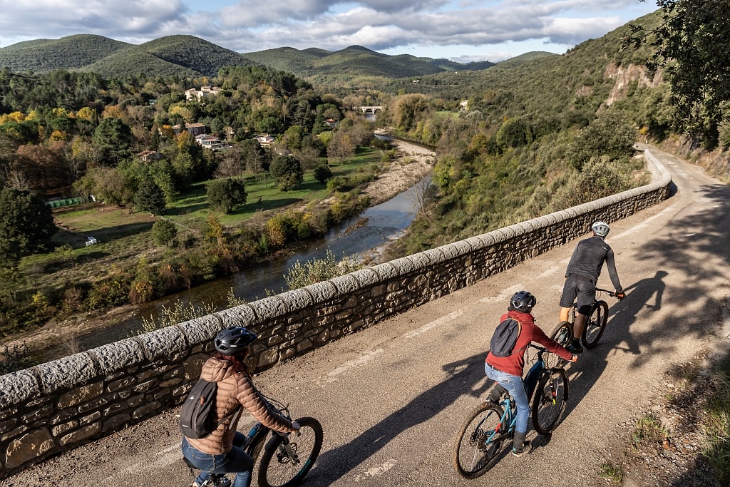 Balade d'automne à vélo © Olivier Octobre / PACT Cevennes / CRTL Occitanie