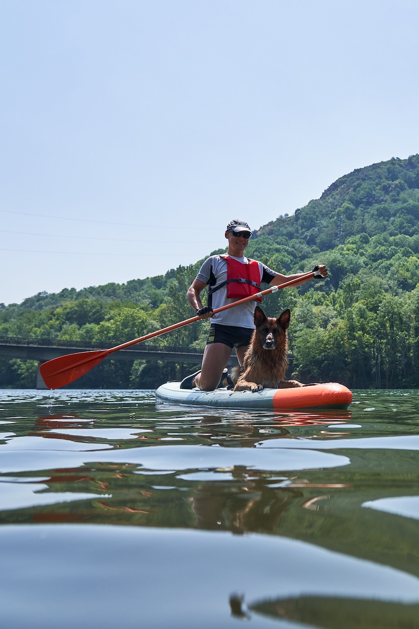 Paddle avec son chien ©Ivan Olivier - ADT09