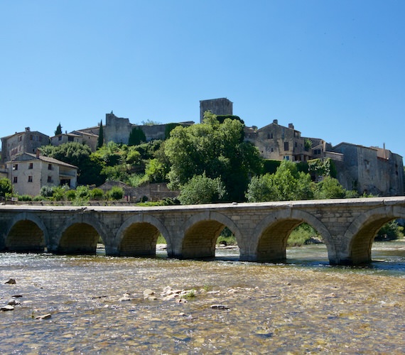 Montclus (Gard) © O.T Provence Occitane