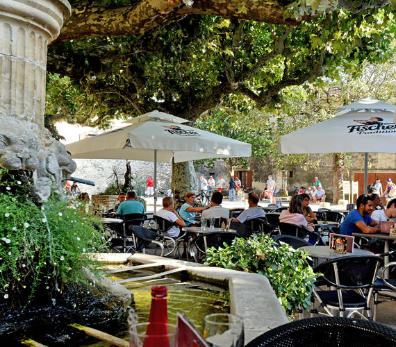 Aiguèze © Emmanuel Chandelier / OT Provence Occitane