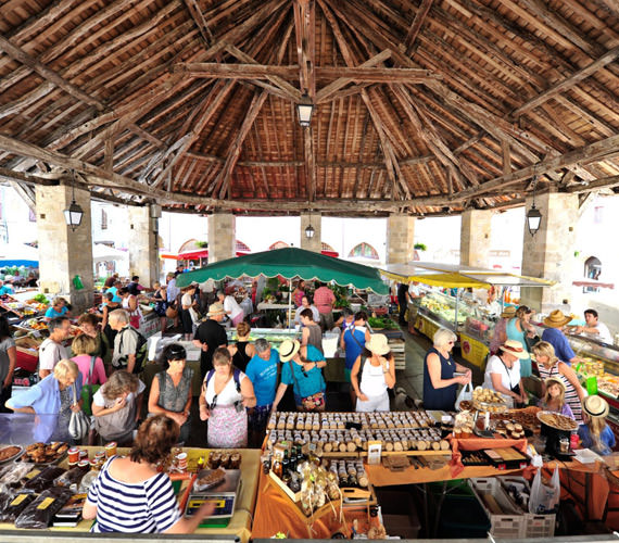 Marché de Martel © C.Ory / Lot Tourisme