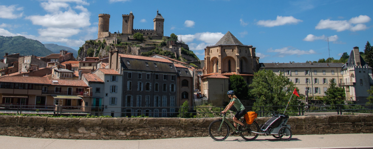 Foix - Voie verte © Velosud Gaillard Munsch / Ariège Pyrénées Tourisme