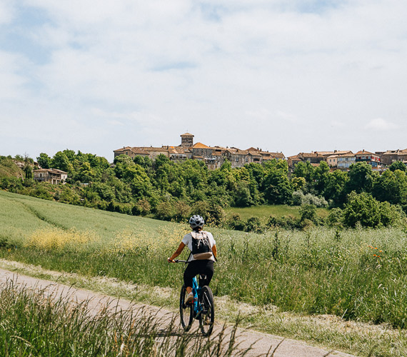 Castelnau-de-Montmiral - Balade à vélo © Michmich en Vadrouille
