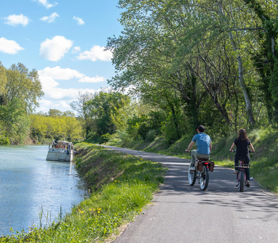 Le canal du Rhône à Sète © Terre d'Argence Tourisme