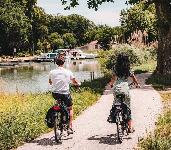Le canal des Deux Mers à vélo © Lezbroz