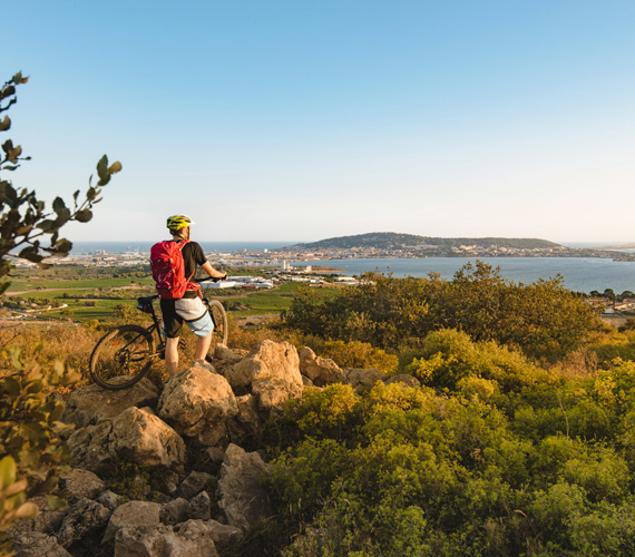 VTT dans le massif de la Gardiole © N.Chauveau