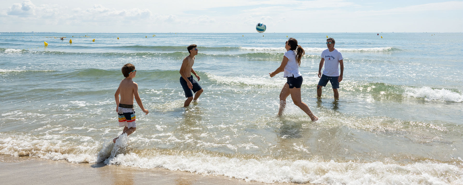 Partie de volley-ball sur la plage de Palavas-les-Flots