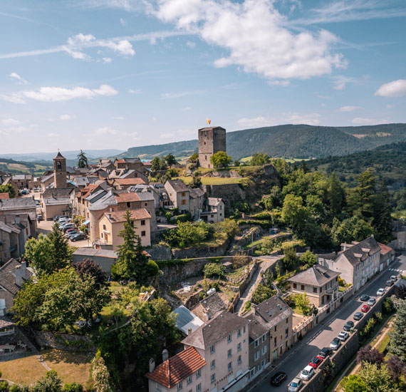 Chanac,-village-départ-et-arrivée-au-cœur-de-la-Vallée-du-Lot.-©EnzoPlanes
