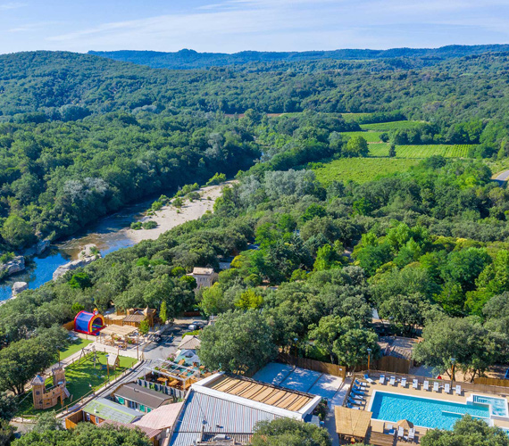 Camping Les Cascades - Gard © Yelloh! Village